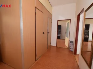 Prodej bytu 2+1, České Budějovice - České Budějovice 7, Komenského, 69 m2