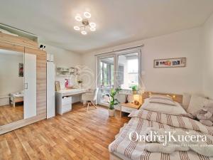 Prodej rodinného domu, Kostelec nad Labem, K Jahodovce, 140 m2