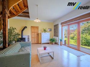 Prodej rodinného domu, Milovice, 178 m2