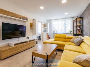 Prodej bytu 3+1, Znojmo, Dukelských bojovníků, 75 m2