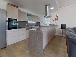 Prodej rodinného domu, Světice, 207 m2