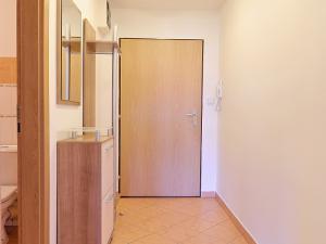 Pronájem bytu 3+kk, Praha - Karlín, Thámova, 60 m2