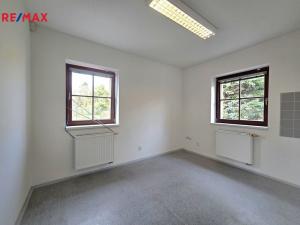 Pronájem obchodního prostoru, Zeleneč, K Potoku, 83 m2