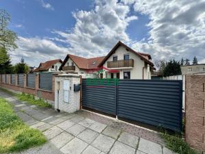 Prodej rodinného domu, Praha - Újezd nad Lesy, Novosibřinská, 220 m2