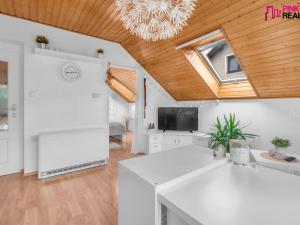 Prodej rodinného domu, Rychnov nad Kněžnou, Městská Habrová, 236 m2