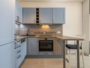 Prodej bytu 1+kk, Praha - Hlubočepy, Vítové, 29 m2