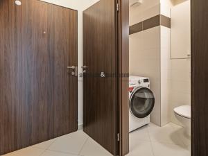 Prodej bytu 1+kk, Praha - Hlubočepy, Vítové, 29 m2