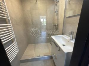Pronájem bytu 4+kk, Praha - Záběhlice, Hlavní, 73 m2