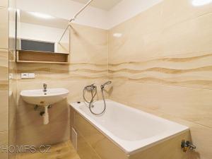 Prodej bytu 2+kk, Praha - Stodůlky, Bellušova, 44 m2