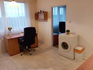 Pronájem bytu 1+1, České Budějovice, Větrná, 36 m2