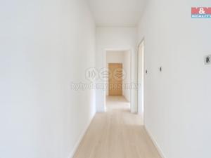 Prodej bytu 3+1, Lesná, 69 m2
