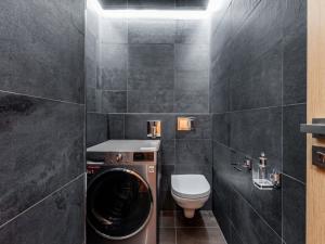 Pronájem bytu 3+kk, Praha - Jinonice, Kačírkova, 92 m2