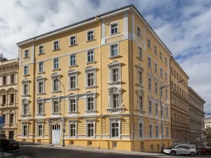 Pronájem bytu 1+kk, Praha - Vinohrady, Rubešova, 24 m2