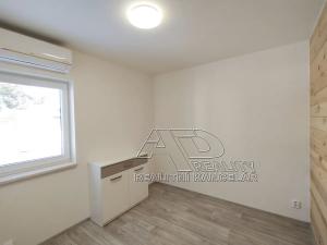 Pronájem bytu 1+1, České Budějovice, 28 m2