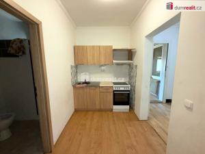 Prodej rodinného domu, Otrokovice, Hložkova, 200 m2