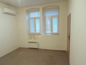 Pronájem bytu 1+1, Nový Bor, B. Egermanna, 35 m2