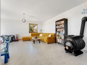 Prodej rodinného domu, Babice, 262 m2