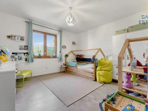 Prodej rodinného domu, Babice, 262 m2