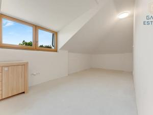 Prodej rodinného domu, Babice, 262 m2