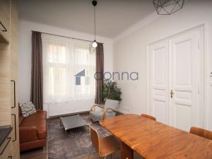 Pronájem bytu 4+kk, Praha, Viktora Huga, 80 m2