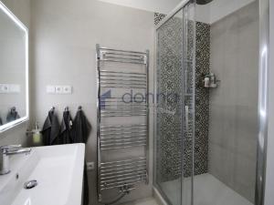 Pronájem bytu 4+kk, Praha, Viktora Huga, 80 m2