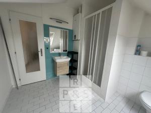 Pronájem bytu 1+kk, Praha - Dejvice, Komornická, 25 m2