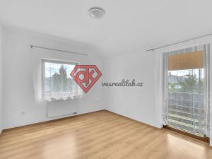 Prodej rodinného domu, Mikulovice, Dlouhá, 349 m2