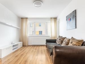 Pronájem bytu 2+kk, Praha - Stodůlky, Nárožní, 59 m2