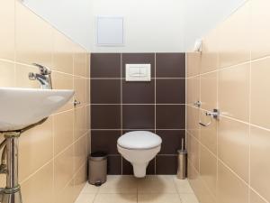 Pronájem bytu 2+kk, Praha - Stodůlky, Nárožní, 59 m2