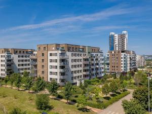 Pronájem bytu 2+kk, Praha - Hlubočepy, Benešova, 53 m2
