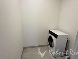 Pronájem bytu 2+kk, Praha - Dejvice, Pod Juliskou, 53 m2