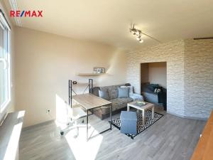 Pronájem bytu 2+kk, Praha - Hostivař, plukovníka Mráze, 40 m2