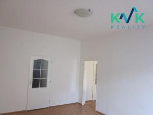 Pronájem bytu 3+1, Karlovy Vary, Slepá, 73 m2