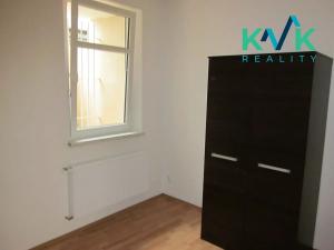 Pronájem bytu 3+1, Karlovy Vary, Slepá, 73 m2