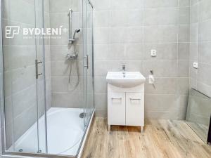 Pronájem bytu 2+kk, Teplice, Benešovo náměstí, 48 m2