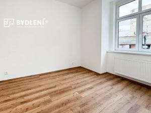 Pronájem bytu 2+kk, Teplice, Benešovo náměstí, 48 m2