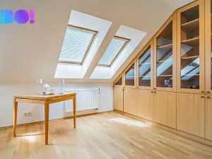 Prodej rodinného domu, Praha, Legionářů, 318 m2