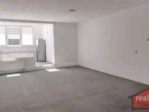 Prodej atypického bytu, Nupaky, 88 m2