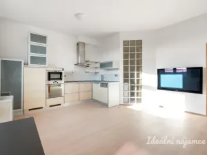 Pronájem bytu 2+kk, Praha - Holešovice, Jateční, 49 m2