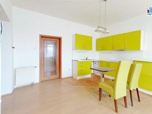 Pronájem bytu 3+kk, Nýřany, Revoluční, 72 m2