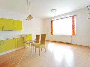 Pronájem bytu 3+kk, Nýřany, Revoluční, 72 m2