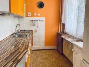 Pronájem bytu 3+1, Broumov, Dukelská, 57 m2