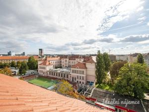Pronájem bytu 3+kk, Praha - Holešovice, Ortenovo náměstí, 78 m2