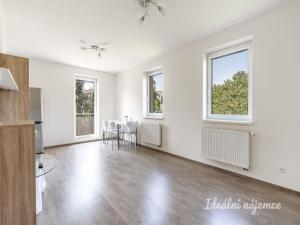 Pronájem bytu 2+kk, Hostivice, Sportovců, 60 m2