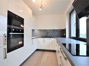 Pronájem rodinného domu, Praha - Kbely, Zamašská, 126 m2