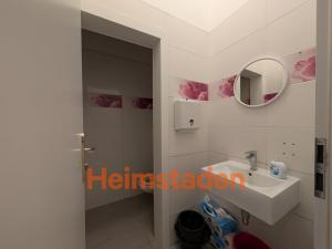 Pronájem kanceláře, Ostrava - Poruba, Hlavní třída, 182 m2