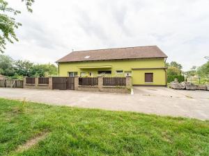 Pronájem bytu 2+1, Veletov, 59 m2