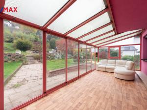 Prodej komerční nemovitosti, Měchenice, Hlavní, 330 m2