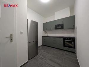 Pronájem bytu 2+1, Praha - Vršovice, Na louži, 61 m2