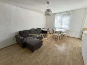Pronájem bytu 2+kk, Kyjov, Sídliště Za Stadionem, 52 m2